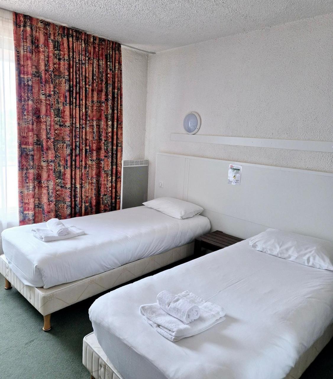 Hotel Le Challans Luaran gambar