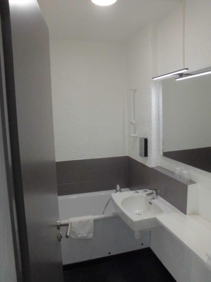 Hotel Le Challans Luaran gambar